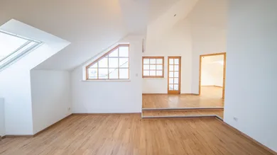 4-Zimmer Wohnung in Brigittenau, Austria, Nr. 239191