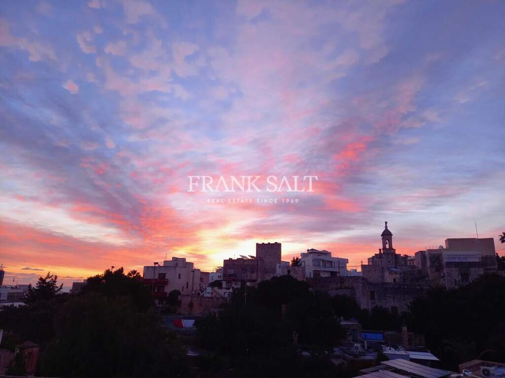 Casa T3 em San Gwann, Malta N.º 10373