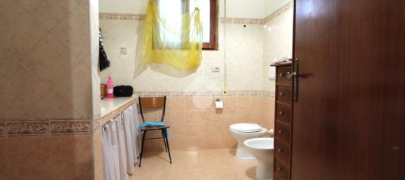 4 Schlafzimmer Villa in L'Aquila, Italy, Nr. 289091 22