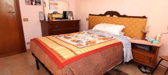 4 Schlafzimmer Villa in L'Aquila, Italy, Nr. 289091 17