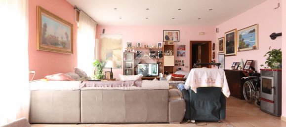 4 Schlafzimmer Villa in L'Aquila, Italy, Nr. 289091 10