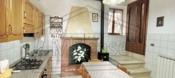 3 bedrooms Apartment in Ischia di Castro, Italy No. 259254 4