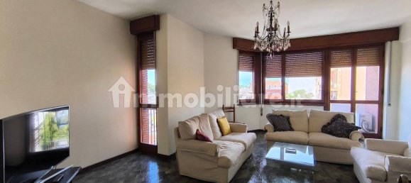3 bedrooms Apartment in Pisa, Italy No. 352497 5