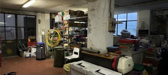 Oficina de 3 habitaciónes en Domodossola, Italy No. 188254 10