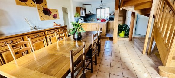 Casa de 5 dormitorios en Le Thieulin, France No. 83739 2