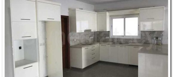 Villa T4 em Agios Tychonas, Cyprus N.º 6372 2