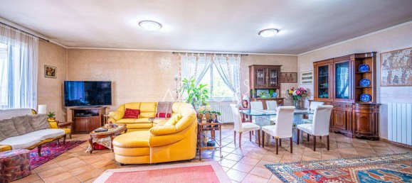 Villa de 3 dormitorios en Vallebona, Italy No. 136880 23