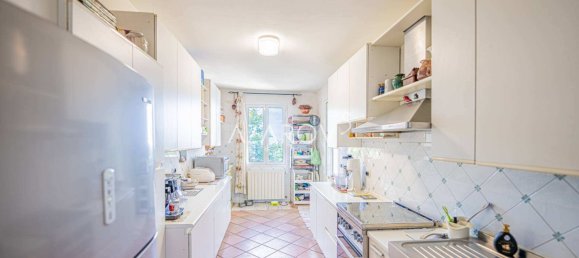 Villa de 3 dormitorios en Vallebona, Italy No. 136880 2