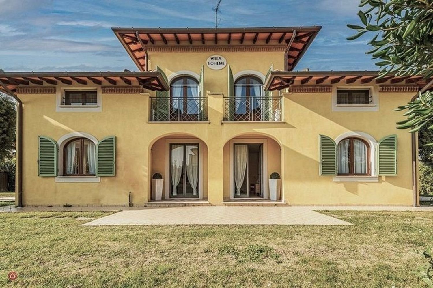 Villa de 11 habitaciónes en Forte dei Marmi, Italy No. 36484