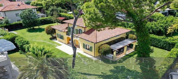 Villa de 11 habitaciónes en Forte dei Marmi, Italy No. 36484 4