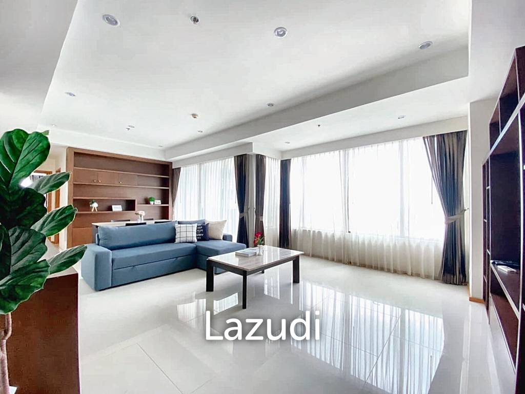 2 bedrooms Condo in Bangkok, Thailand No. 13745