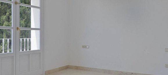 3 bedrooms Villa in Marbella, Spain No. 30756 19