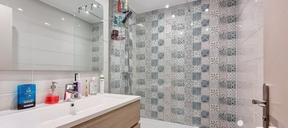 3 bedrooms Apartment in Sucy-en-Brie, France No. 173436 10