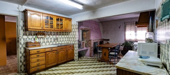 4 chambres Maison à Miranda do Corvo, Portugal No. 37031 13