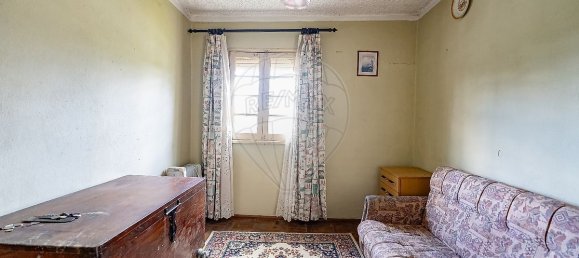 4 chambres Maison à Miranda do Corvo, Portugal No. 37031 7