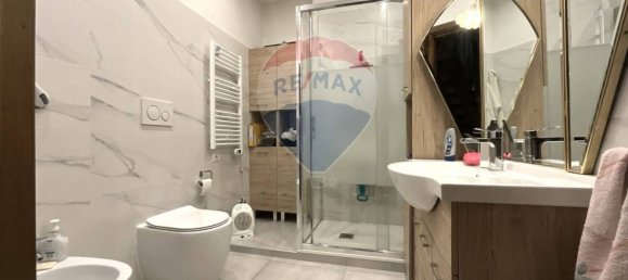 3 bedrooms House in Arese, Italy No. 341887 12