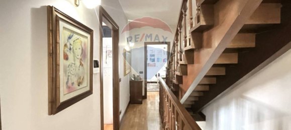 3 bedrooms House in Arese, Italy No. 341887 9