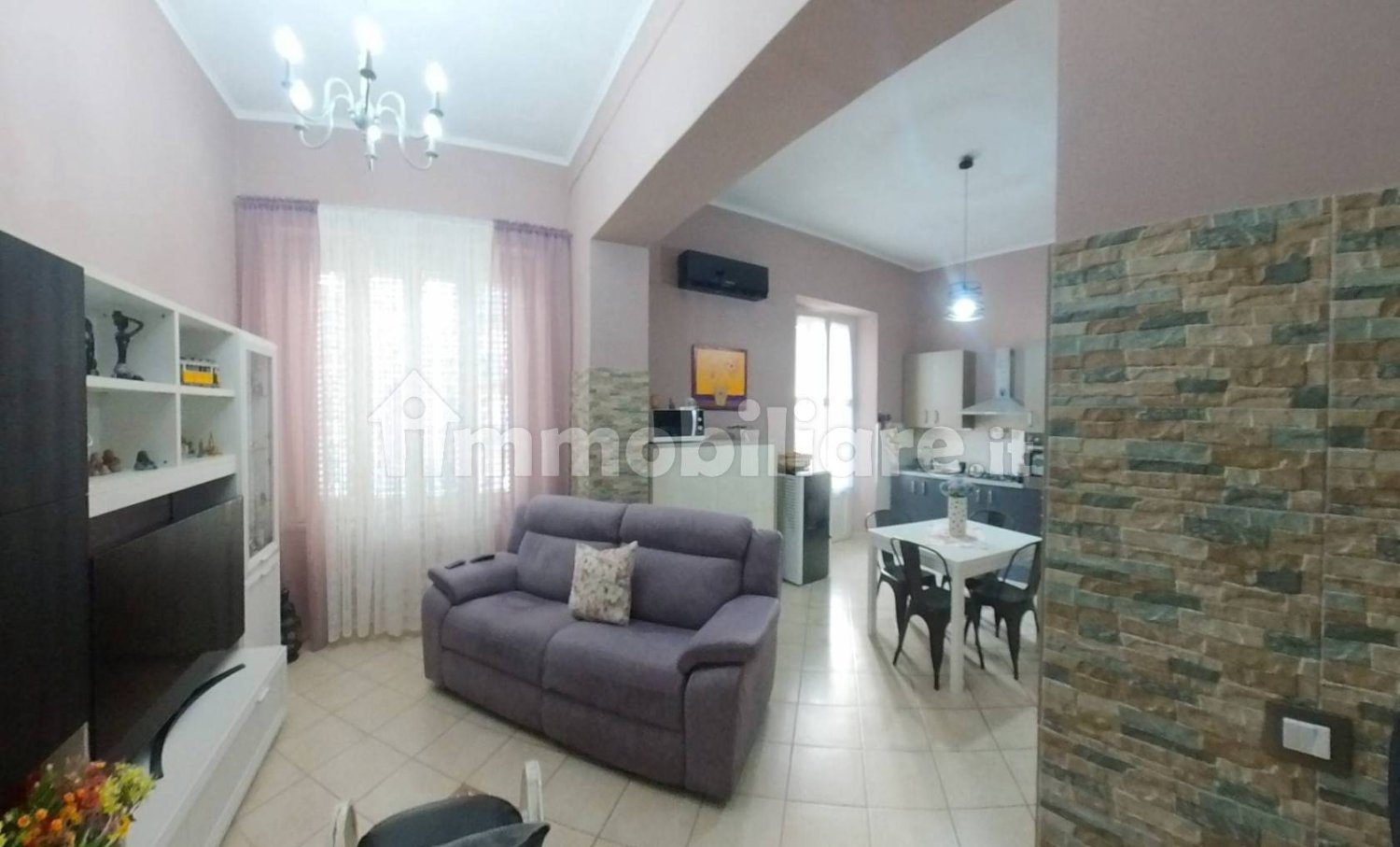 2 bedrooms Apartment in Formia, Italy No. 136311