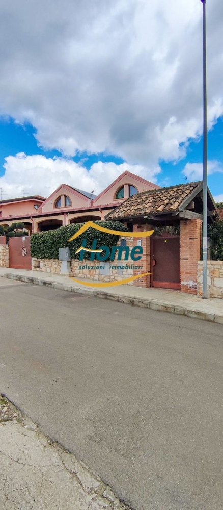 Villa de 7 divisões em Gioia del Colle, Italy N.º 41899