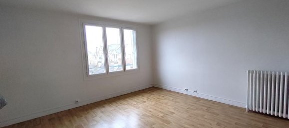 Квартира с 3 спальнями в Нуайон, Франция № 66265 2