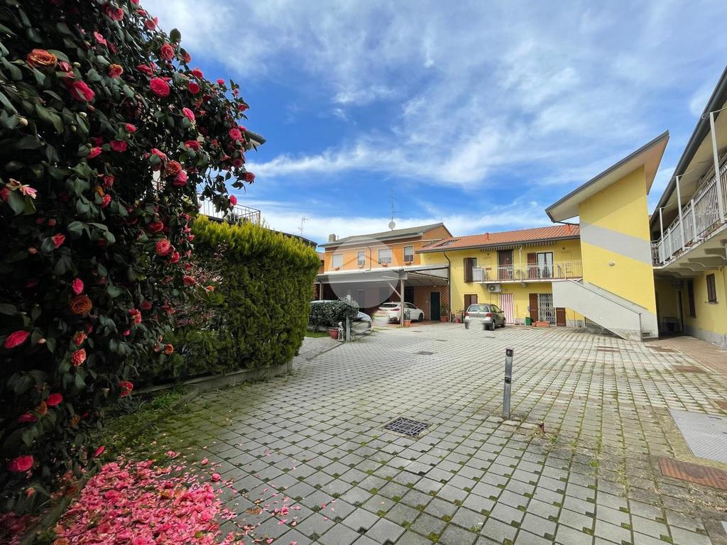 1 bedroom Apartment in Boffalora sopra Ticino, Italy No. 287085