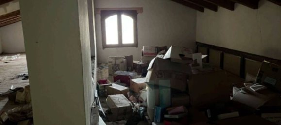 3 rooms House in Guiglia, Italy No. 260468 7
