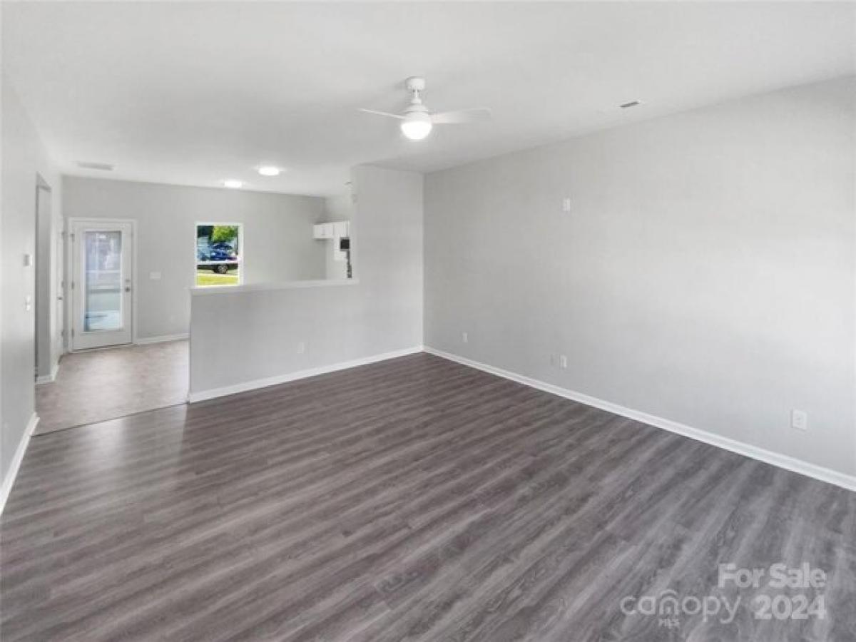 Casa T3 em Concord, USA N.º 288267