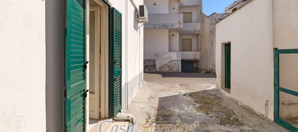 4غرفة منزل في Taviano, Italy رقم 188074 6