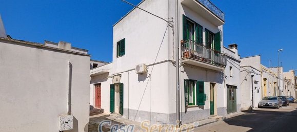 4غرفة منزل في Taviano, Italy رقم 188074 4