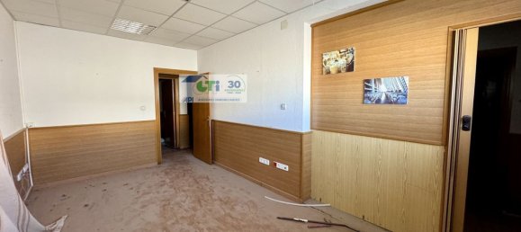 518m² Warehouse in La Muela, Spain No. 65119 14