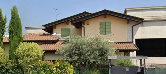 Apartamento de 4 dormitorios en Ghedi, Italy No. 295810 2