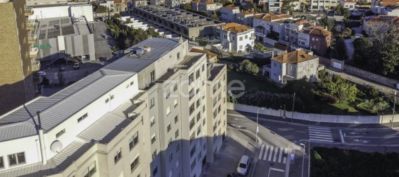 4 bedrooms Apartment in Porto, Portugal No. 95656 4