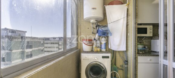 4 bedrooms Apartment in Porto, Portugal No. 95656 23