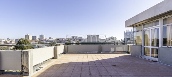 4 bedrooms Apartment in Porto, Portugal No. 95656 33