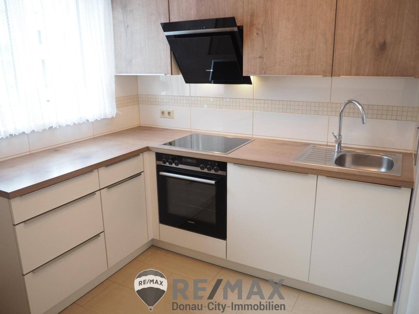 Квартира с 3 спальнями в Вена, Австрия № 147367