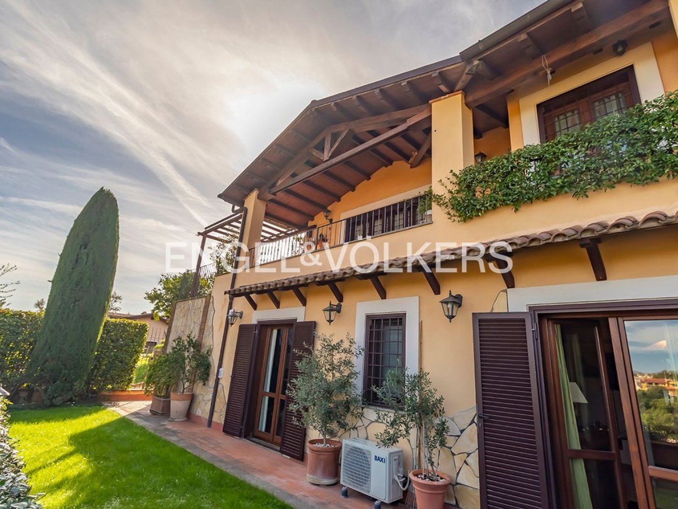 5 rooms Duplex in Riano, Italy No. 64929