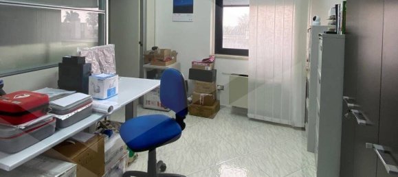 4 rooms Office in Altamura, Italy No. 21403 12