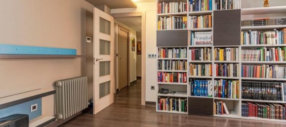 Apartamento de 3 dormitorios en Granada, Spain No. 135432 49