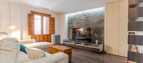 Apartamento de 3 dormitorios en Granada, Spain No. 135432 47