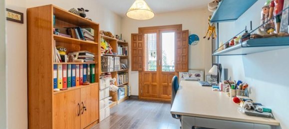 Apartamento de 3 dormitorios en Granada, Spain No. 135432 10