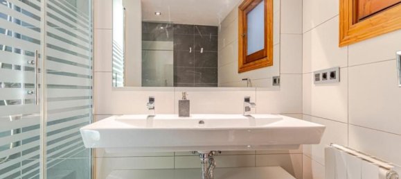 Apartamento de 3 dormitorios en Granada, Spain No. 135432 22