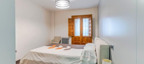 Apartamento de 3 dormitorios en Granada, Spain No. 135432 24