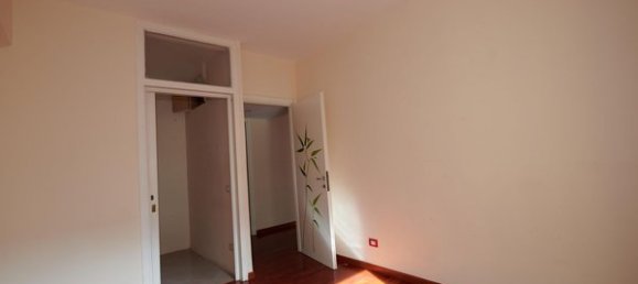 3 rooms Apartment in Rome, Italy No. 72749 14