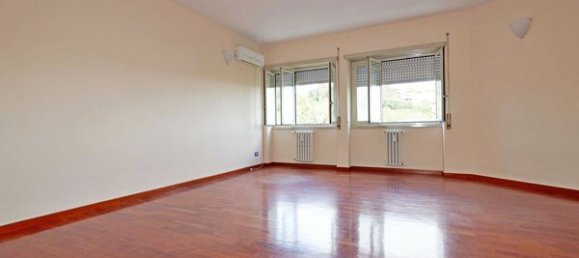 3 rooms Apartment in Rome, Italy No. 72749 30