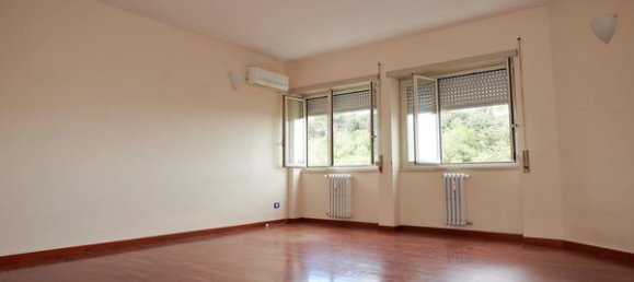 3 rooms Apartment in Rome, Italy No. 72749 15