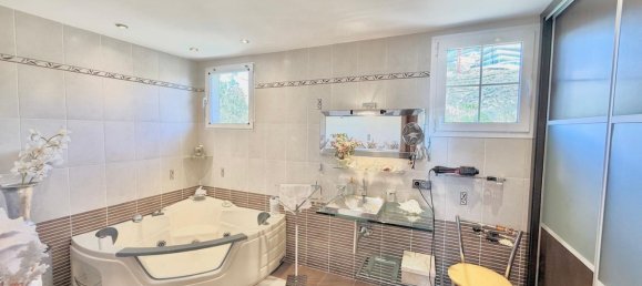 3 bedrooms Penthouse in Fuengirola, Spain No. 40299 15