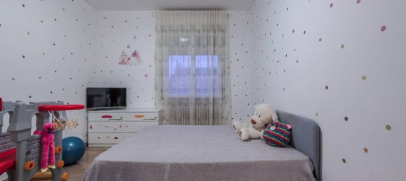 Apartamento de 4 dormitorios en Castel San Pietro Terme, Italy No. 292848 10