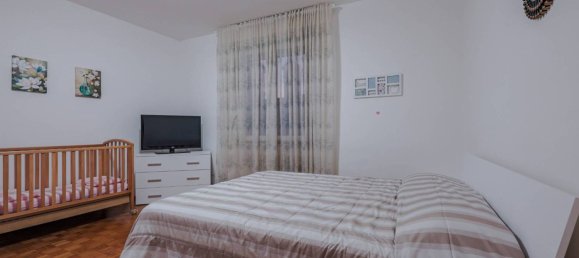 Apartamento de 4 dormitorios en Castel San Pietro Terme, Italy No. 292848 23