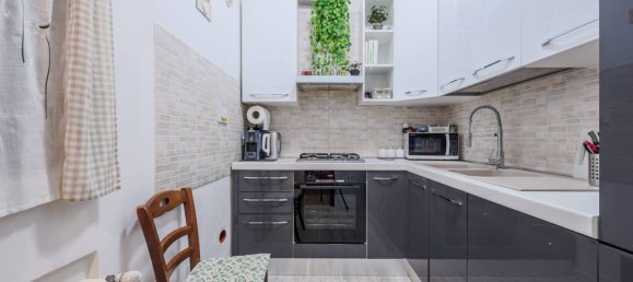 Apartamento de 4 dormitorios en Castel San Pietro Terme, Italy No. 292848 13