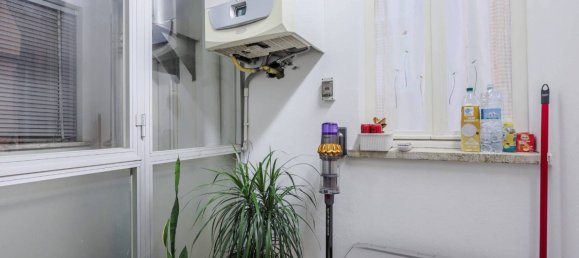 Apartamento de 4 dormitorios en Castel San Pietro Terme, Italy No. 292848 17